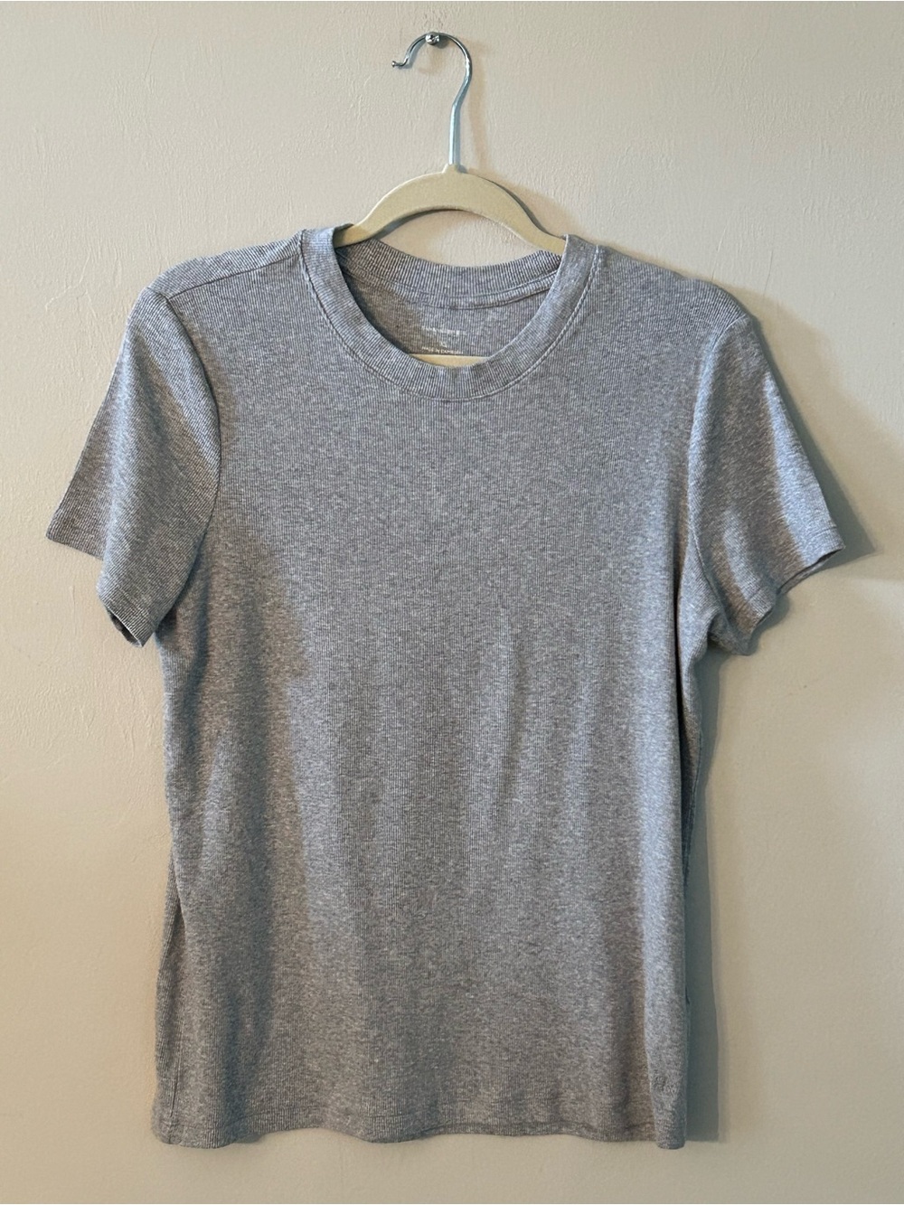 Banana Republic Women's Size XL Classic Gray Pullover Tee T-Shirt Crewneck